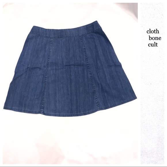 ✨NWT✨ WILDFOX💋🦊 “Frankie” Denim Mini SKIRT - Picture 4 of 7